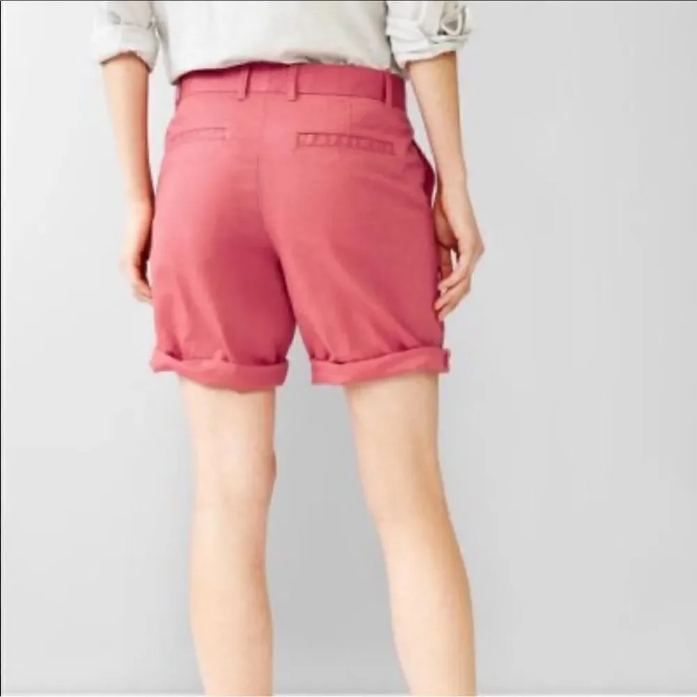 Gap Women's  'The Boyfriend Roll-Up' Linen Cotton Blend Shorts in Pink - Size 4